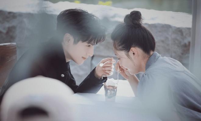 人淋了酸雨会死吗？游戏画面